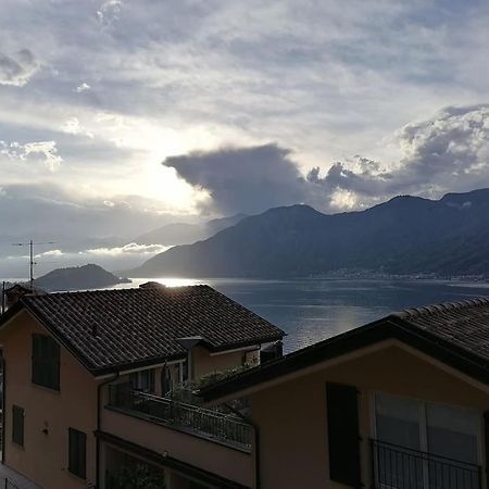 Vista Lago Panoramica Colonno Zewnętrze zdjęcie